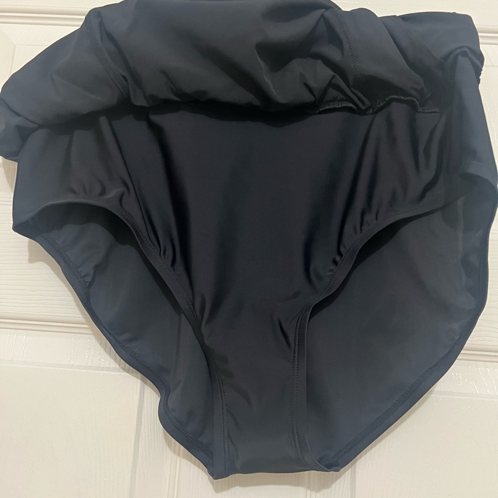 NWT Kona Sol Black High Waist Coverage Swim Skirt Bottoms. Size XL - Picture 6 of 6
